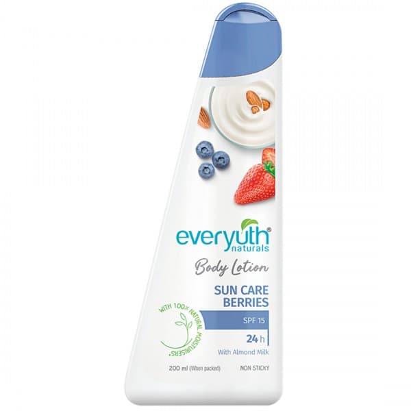 Everyuth Naturals Body Lotion Sun Care Berries Spf 15 24h with Almond Milk 200 ml