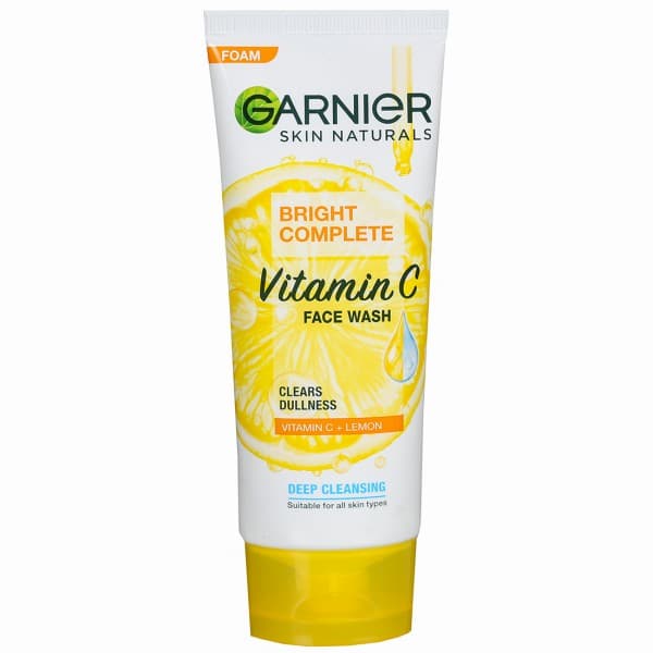 Garnier Bright Complete Vitamin C Foam Face Wash 100 g