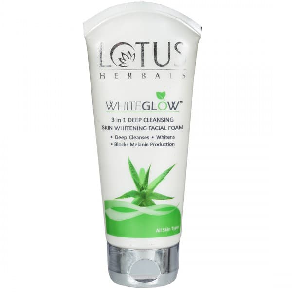 Lotus Herbals Whiteglow 3 in 1 Deep Cleansing Skin Whitening Facial Foam 100 g