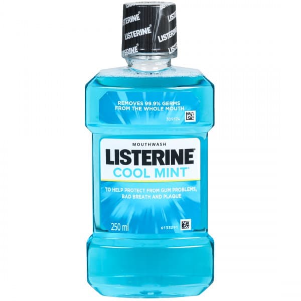 Listerine Coolmint Mild Taste Mouthwash 250 ml