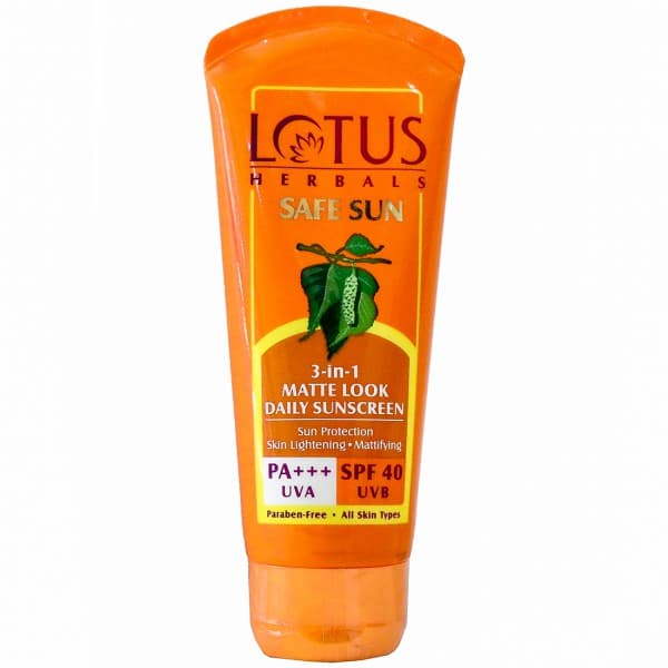 Lotus Herbals Safe Sun Spf 40 Pa+++ 3 IN 1 Matte Look Daily Sunscreen Cream 50 g