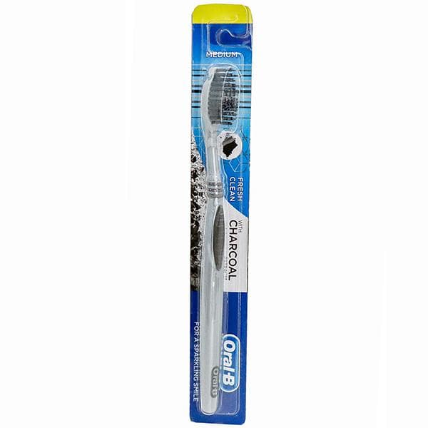 Oral B Fresh Clean with Charcoal Extracts Medium Toothbrush