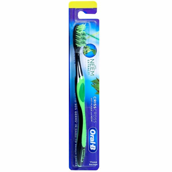 Oral B CrissCross Anti-Plaque with Neem Extract Medium Toothbrush